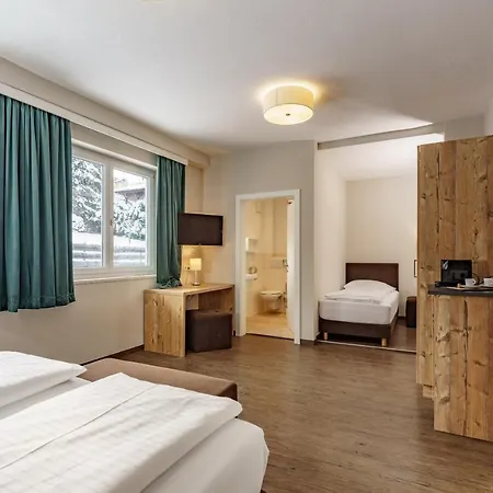 Hubertus Wellness & Breakfast Apartahotel 3*