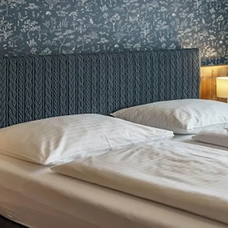 Lejlighedshotel Hubertus Wellness & Breakfast 4*