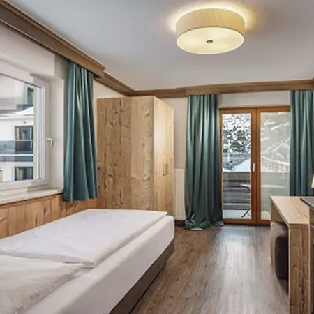 Lejlighedshotel Hubertus Wellness & Breakfast 4*