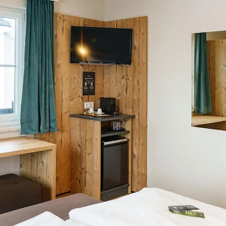 Apart-hotel Hubertus Wellness & Breakfast 4*