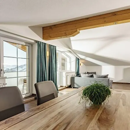 Hubertus Wellness & Breakfast 4* Schladming