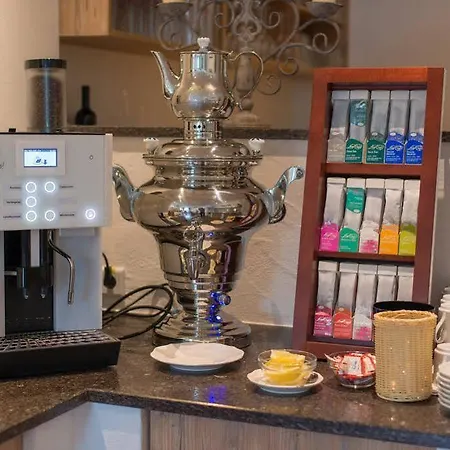 Hubertus Wellness & Breakfast Lejlighedshotel 4*
