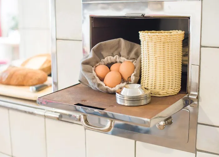 Aparthotel Landhaus Hubertus 3*