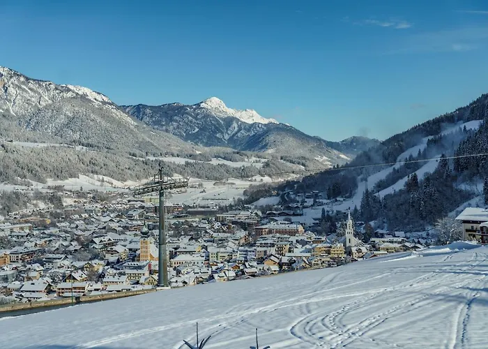 Aparthotel Landhaus Hubertus 3*