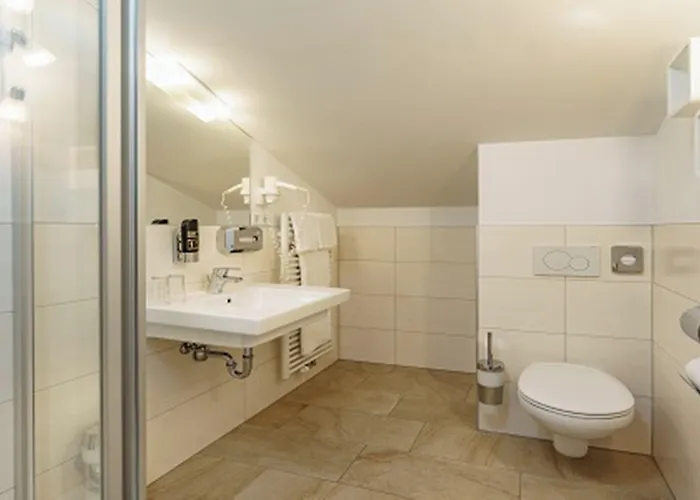 Landhaus Hubertus Aparthotel 3*