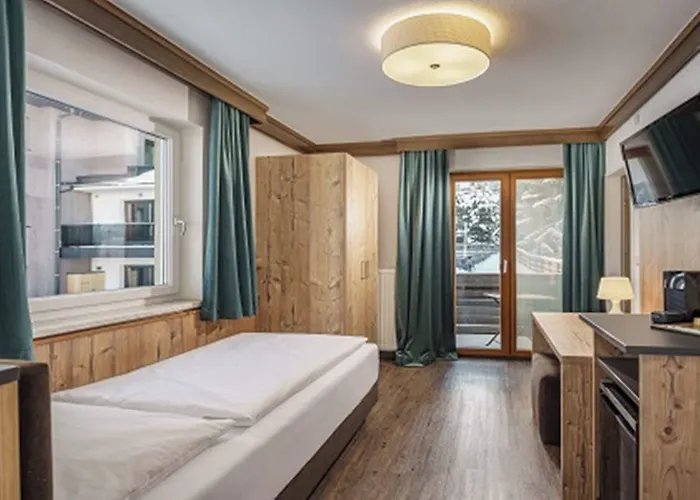 アパートホテル Hubertus Wellness & Breakfast 3*