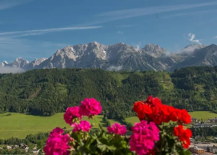 Aparthotel Landhaus Hubertus Schladming